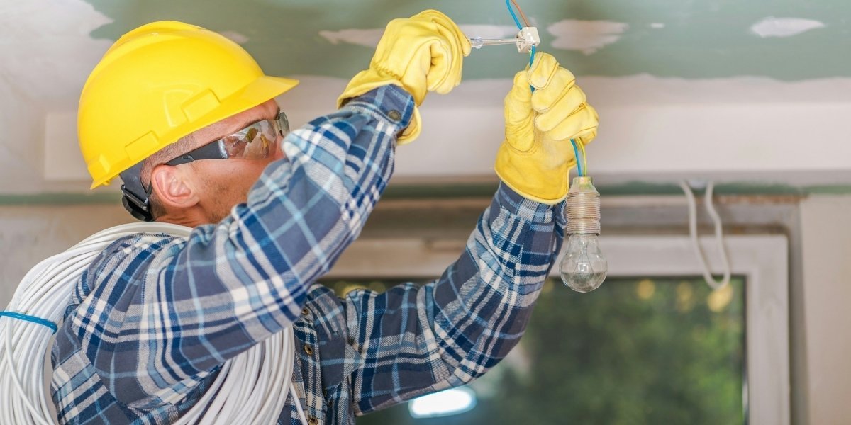 UTI Launches 3 New Campus Sites: 2027 Expansion Targets US Skilled Trade Demand