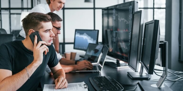 NextEra Energy & Google Cloud Partner for Data Center Power Grid Expansion: Fueling the AI Boom