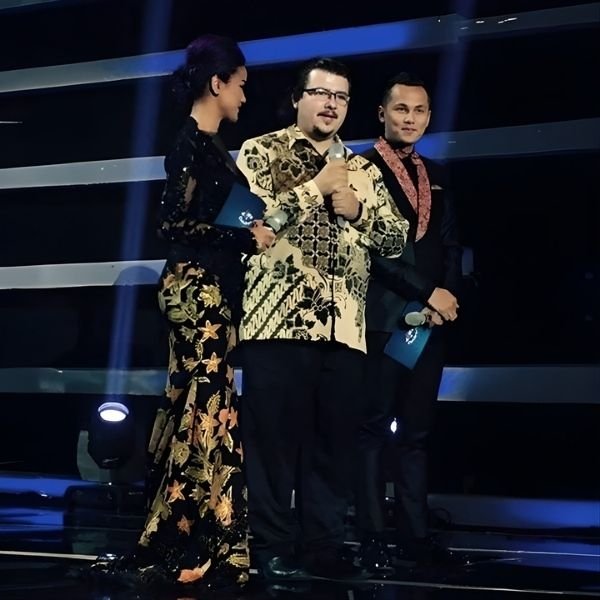 Ten Years Later: A Look Back at One of the Boldest Social Projects Ever Attempted - GIVE BACK