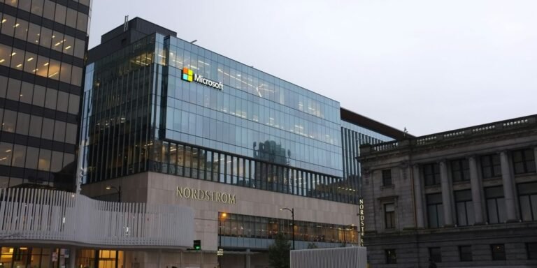 Microsoft in Exclusive Talks With Chevron and Engine No. 1 Over $7 Billion West Texas Power Plant