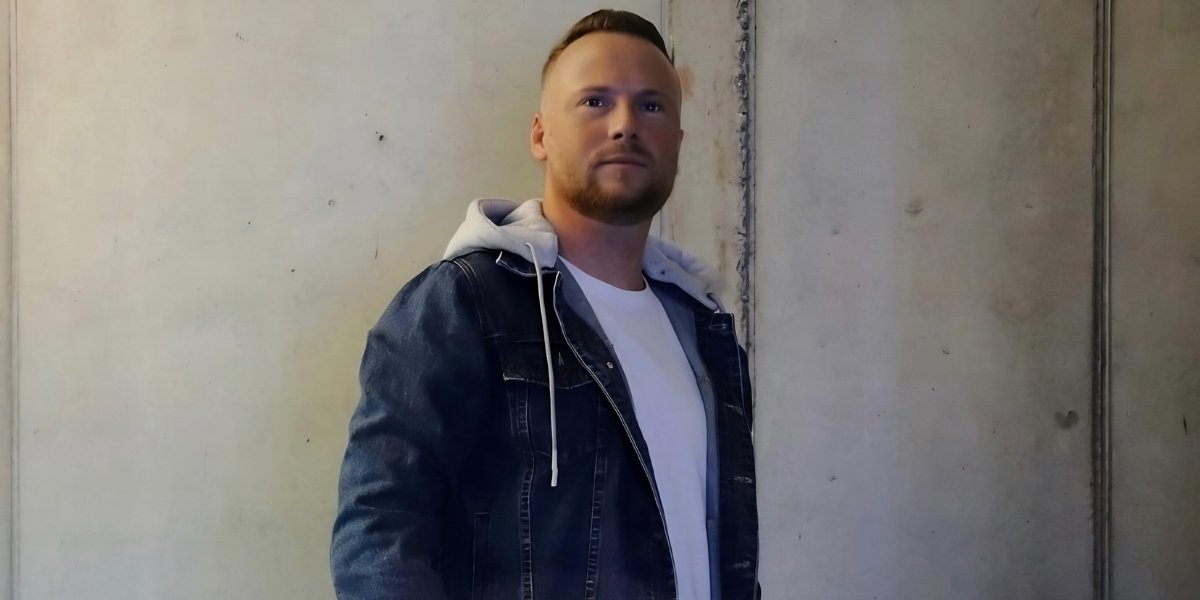 Media Coverage and Press Recognition of German Electronic Music Producer Sam Harris in European Digital Music Publications