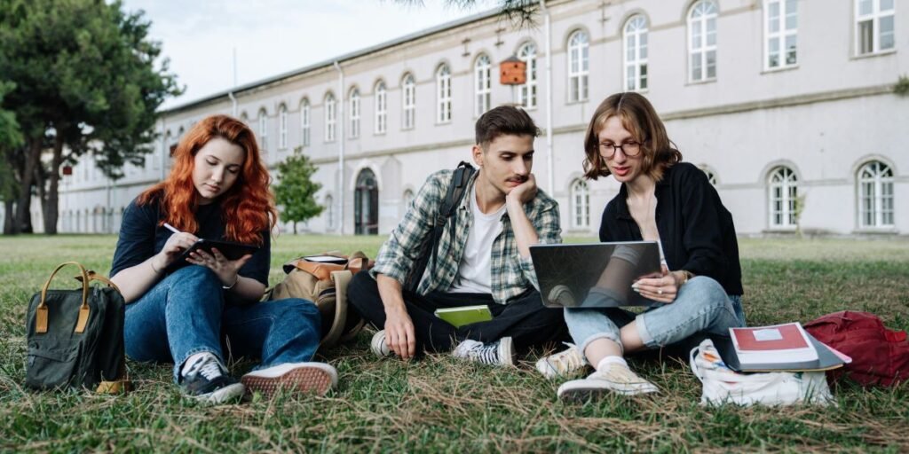 500 U.S. Colleges Show 40% or Higher Student Loan Nonpayment Rates in New Federal Data